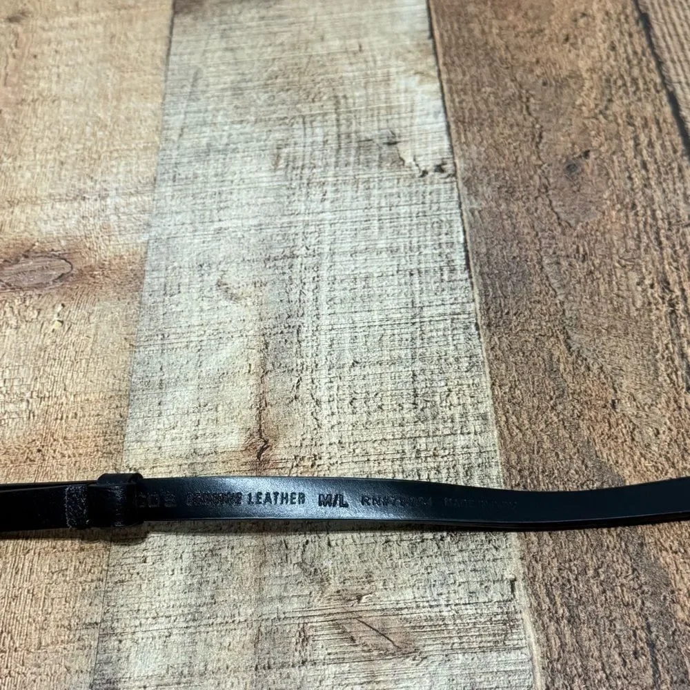CHICO’S GENUINE LEATHER LADIES BLACK BELT SIZE M/L
